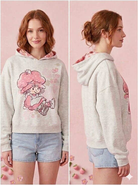 Strawberry Shortcake Tops - NEW Strawberry Shortcake Grey Pink Women's Graphic Sweatshirt Hoodie Size Large